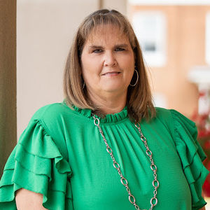 Meet your Posher, Rhonda